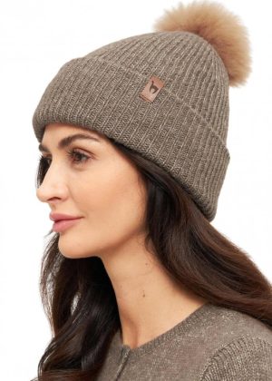 alpakos kepure smelio spalvos su bumbulu